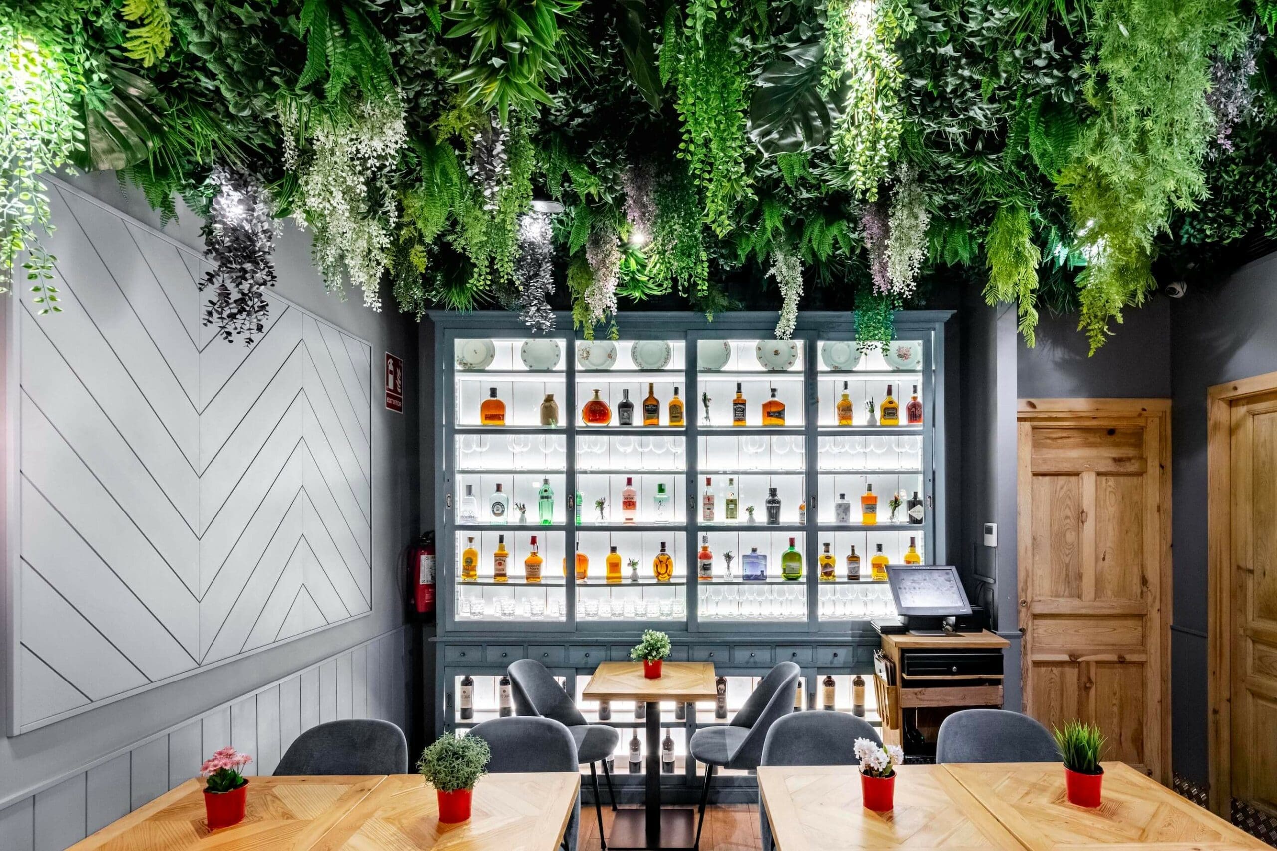 Carmen_Bar_Mijardinvertical3-scaled